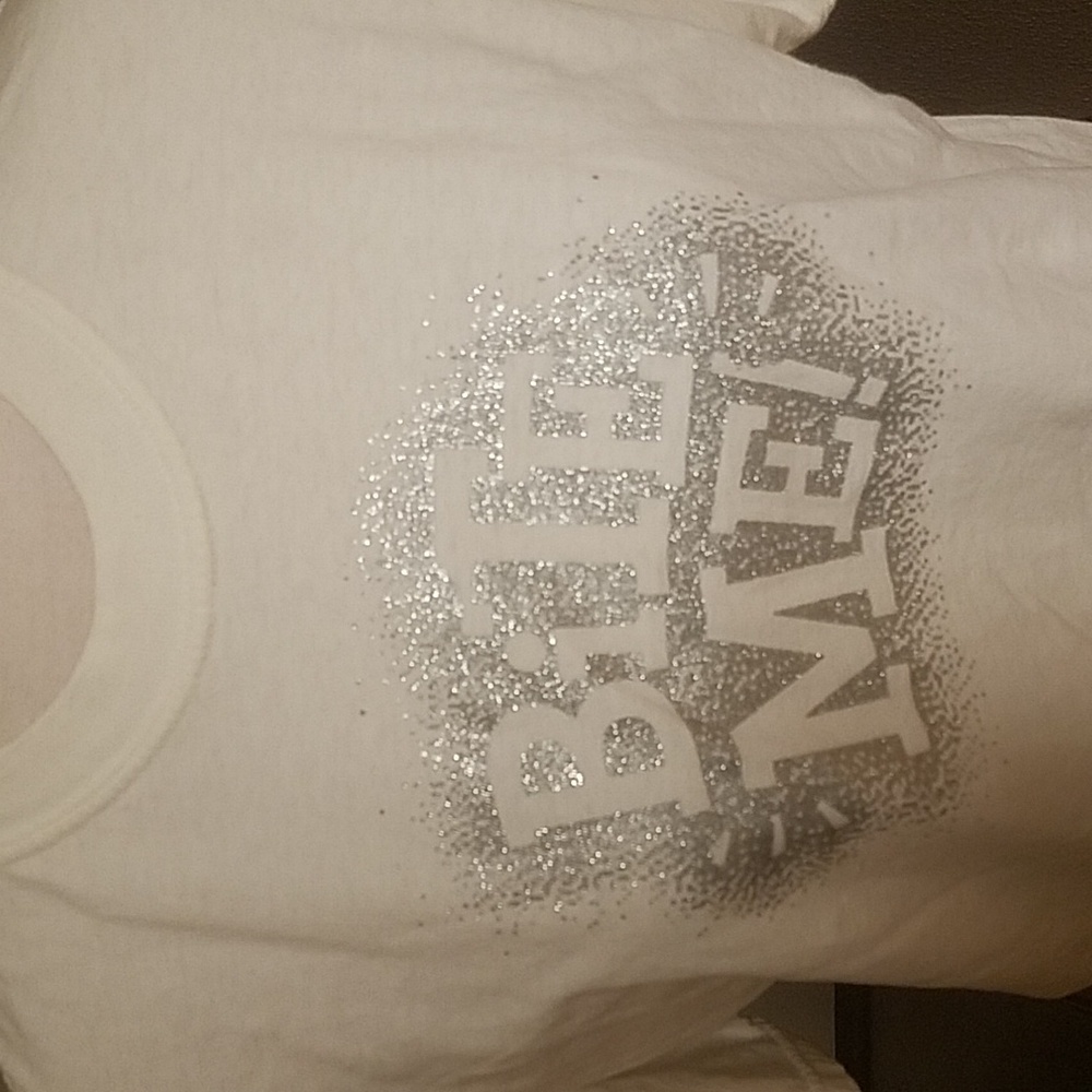 Gildan " Bite Me " Tshirt View 2
